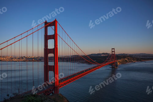Preview: View of Golden Gate bridge at dusk, San Francisco, California, USA