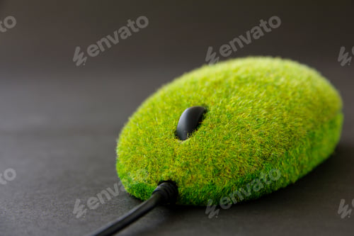 Preview: Green computer mouse concept