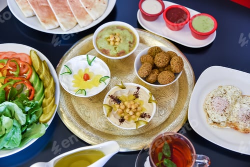 Preview: Ramadan Suhoor Collection Falafel & Hummos 1
