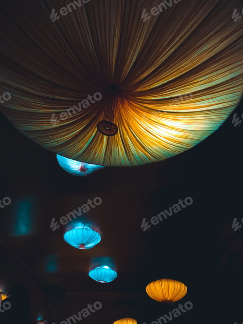 Preview: Ceiling in restaurant