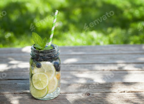 Preview: Fresh lemonade jar