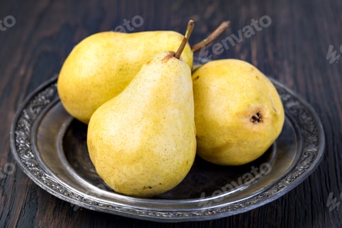 Preview: Pears