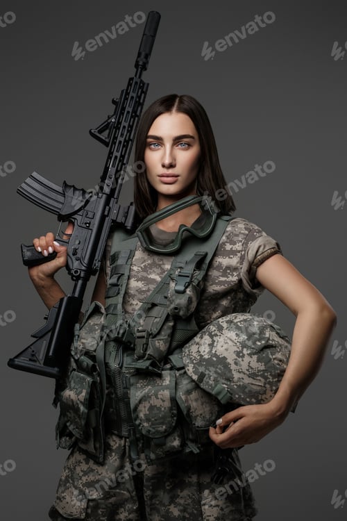 Preview: Stunning female soldier wearing a military uniform