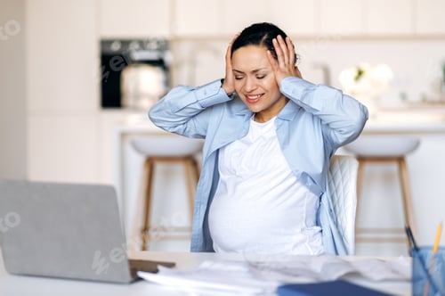 Preview: stress, pregnant woman, manager, smut pain,