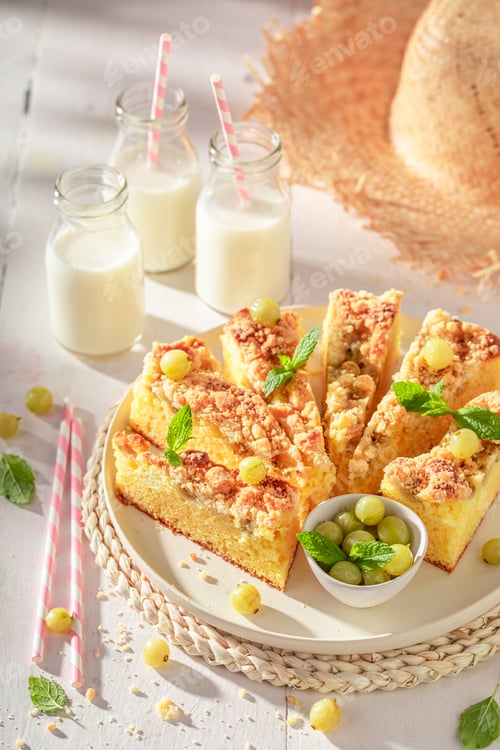Preview: Sweet gooseberry butter cake served with milk in bottle.