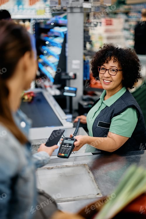 Preview: You can pay contactless in our supermarket!