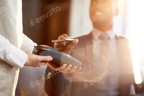 Preview: Paying through gadget