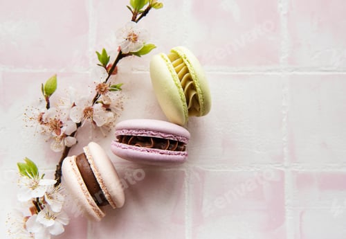 Preview: Colorful macaroons