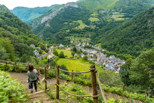 Preview: Mother and son on a path Borce municipality of the French Pyrenees and its beautiful mountains
