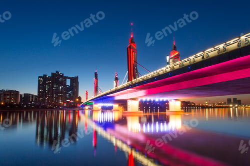 Preview: Cityscape at night