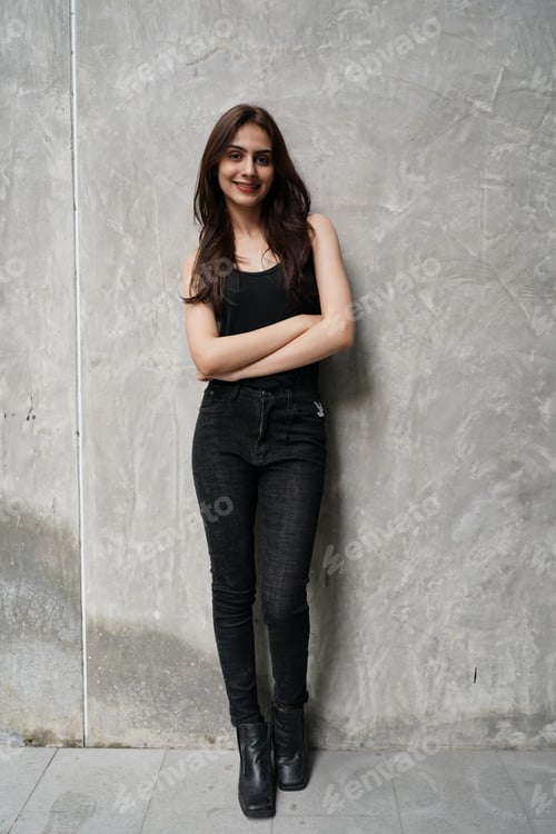 Preview: Shot of an attractive young Indian woman in the city.
