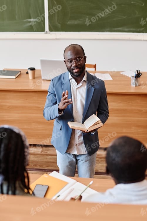 Preview: Teacher telling lecture at auditorium of university