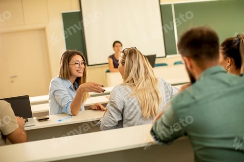 Preview: University srudents in the classroom