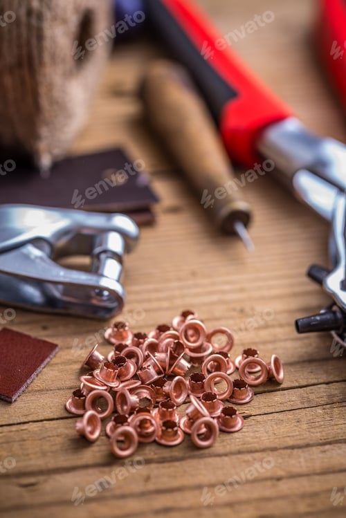 Preview: Brass eyelets and eyelet punch