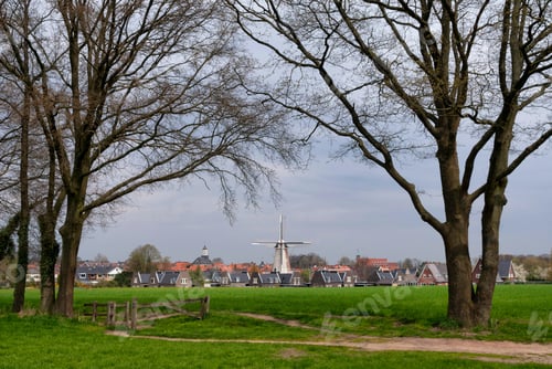 Preview: View at the windmill Molen van Oude Hengel in Ootmarsum