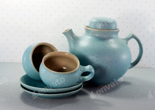 Preview: tea cups and teapot