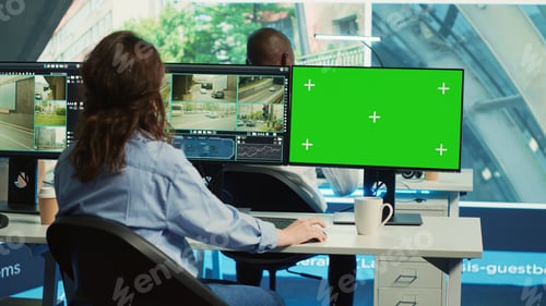 Preview: Agency operator monitoring traffic through radar surveillance with a mockup