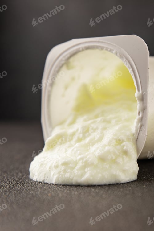 Preview: Yogurt natural dairy product Skyr fresh delicious gourmet food background on the table