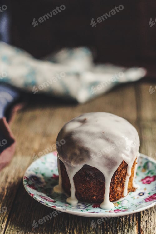 Preview: Easter Baking - Cake Glaze