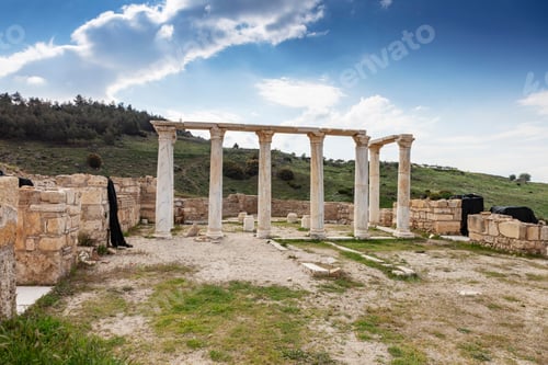Preview: Ruins of the Roman theater in Hierapolis