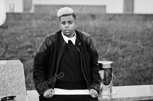 Preview: Stylish arabian muslim boy