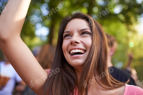 Preview: Shes loves this song