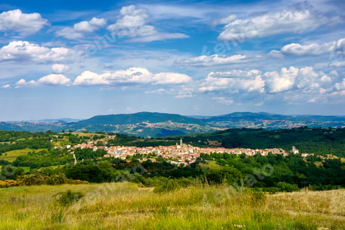 Preview: Landscape in Molise near Macchiagodena and Frosolone. View of Sant Elena Sannita
