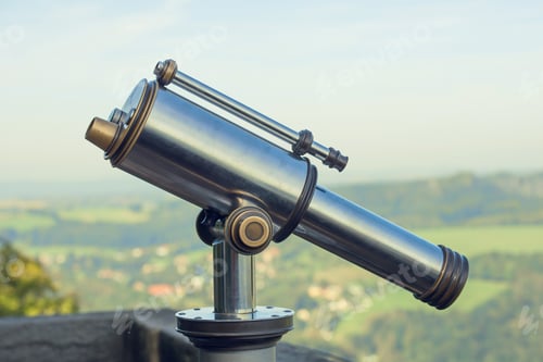 Preview: coin operated binoculars