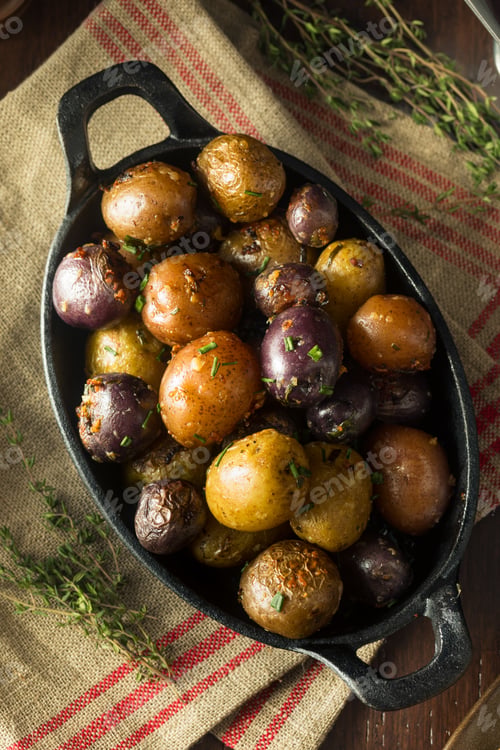 Preview: Savory Homemade Butter and Garlic Baby Potatoes