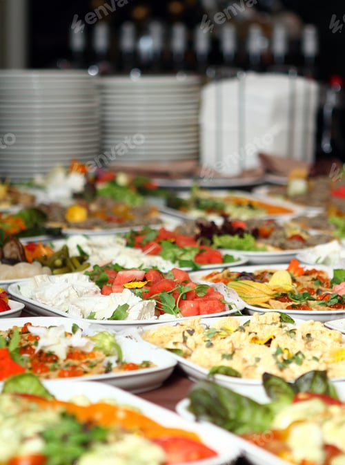 Preview: Table with different snacks