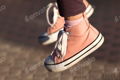 Preview: Shoes of a young girl