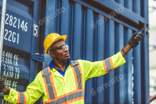 Preview: Foreman control loading Containers Cargo box freight ship for import export