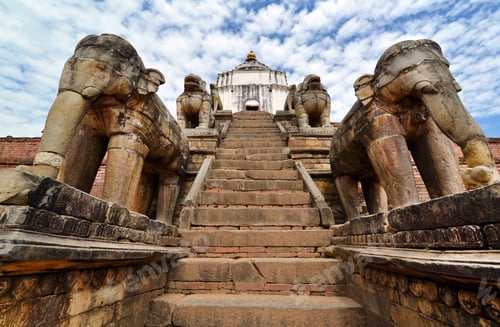 Preview: Arhitectural masterpieces in Bhaktapur square, Kathmandu, Nepal