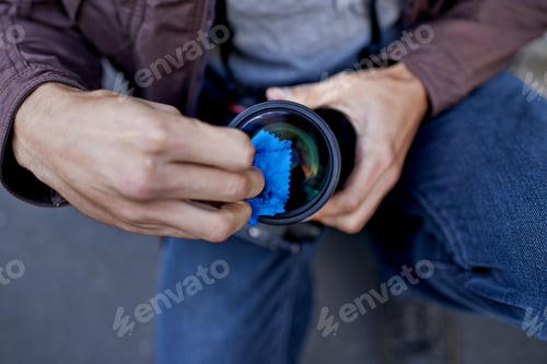 Preview: Time to clean this lens