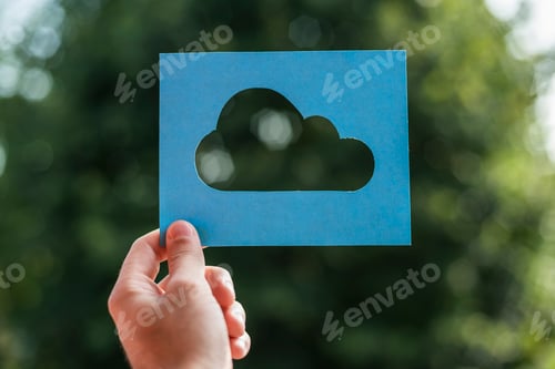 Preview: Hand holding cloud computing symbol