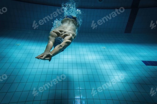 Preview: Swimmers