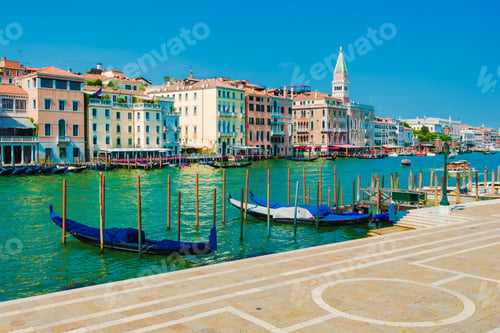Preview: Famous Grand Canal Venice