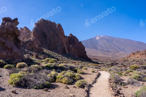 Preview: Lunar landscape between Roques de Gracia and Roque Cinchado