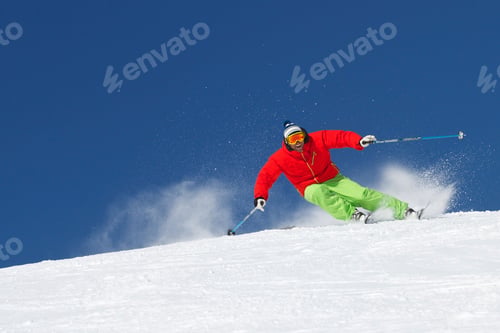 Preview: Man skiing in Kuhtai Austria