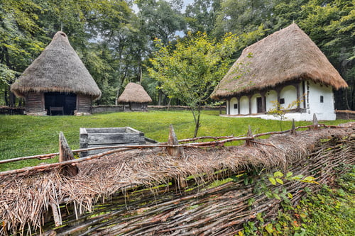 Preview: Amazing summer scene of traditional romanian peasant houses.