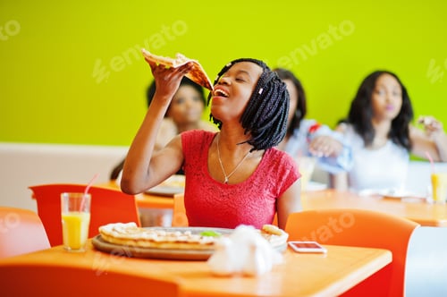 Preview: Bright pizzeria