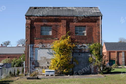 Preview: The old Nantucket Electric Company building landmark at 10 New Whale Street