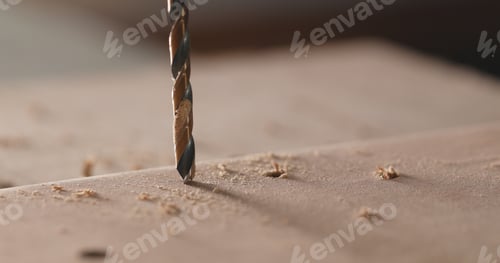 Preview: Electric driller on wooden plank