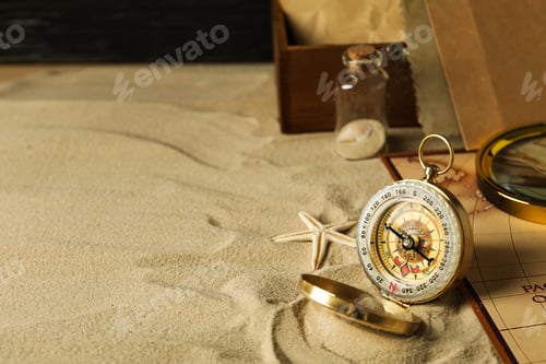 Preview: Columbus Day. Vintage accessories for sea voyages