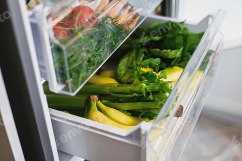 Preview: Plastic free carrots,tomatoes, mushrooms,bananas,salad, spinach, celery