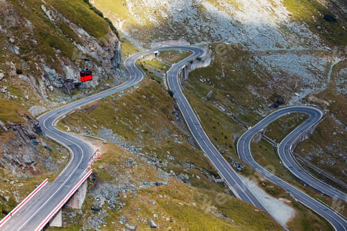 Preview: beautiful mountain road