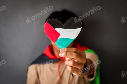 Preview: Man Support Palestine