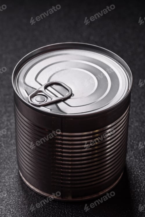 Preview: Metal cylindrical can with canned food