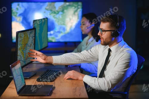 Preview: Dispatching support centers for freight transportation. Logistics and navigation of cargo delivery