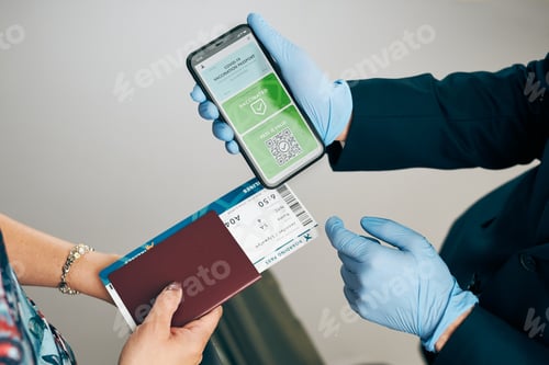 Preview: Digital covid certificate. Covid negative test. Woman passenger holding digital medical pass